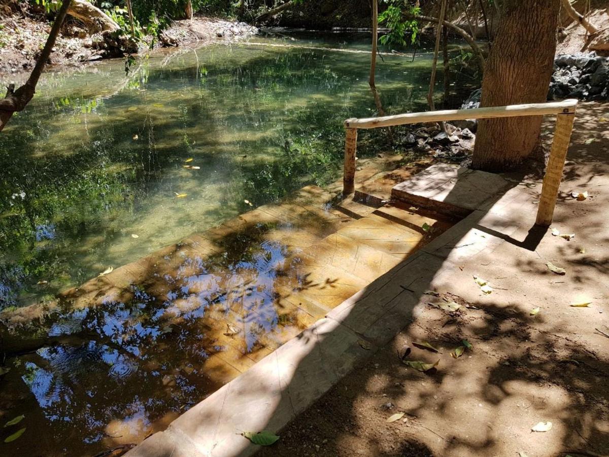 Park Veredas Com Acesso Ao Rio No Fundo Rio Quente Dış mekan fotoğraf